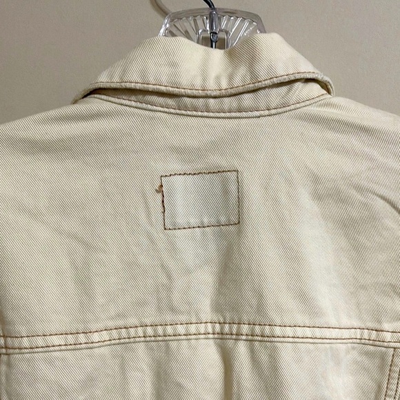 American Eagle Boyfriend Denim Jacket Women's Size M Bone Cream - Picture 6 of 9